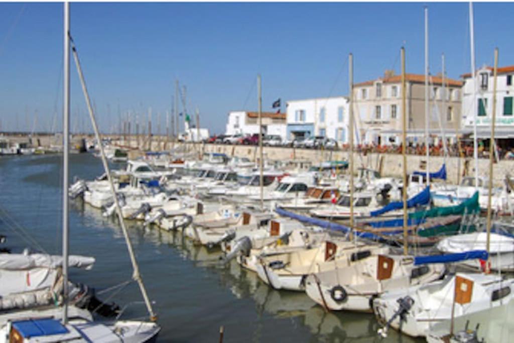 Le Clos Des Flots - La Plage La Flotte Exterior photo